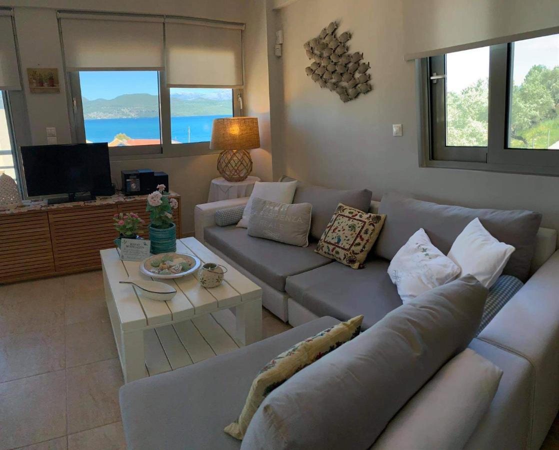 Villa Theosis นิเกียนา ภายนอก รูปภาพ